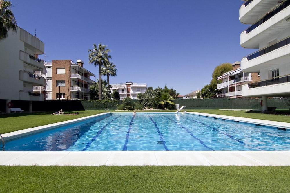 Mediterraneo Sitges Exterior photo