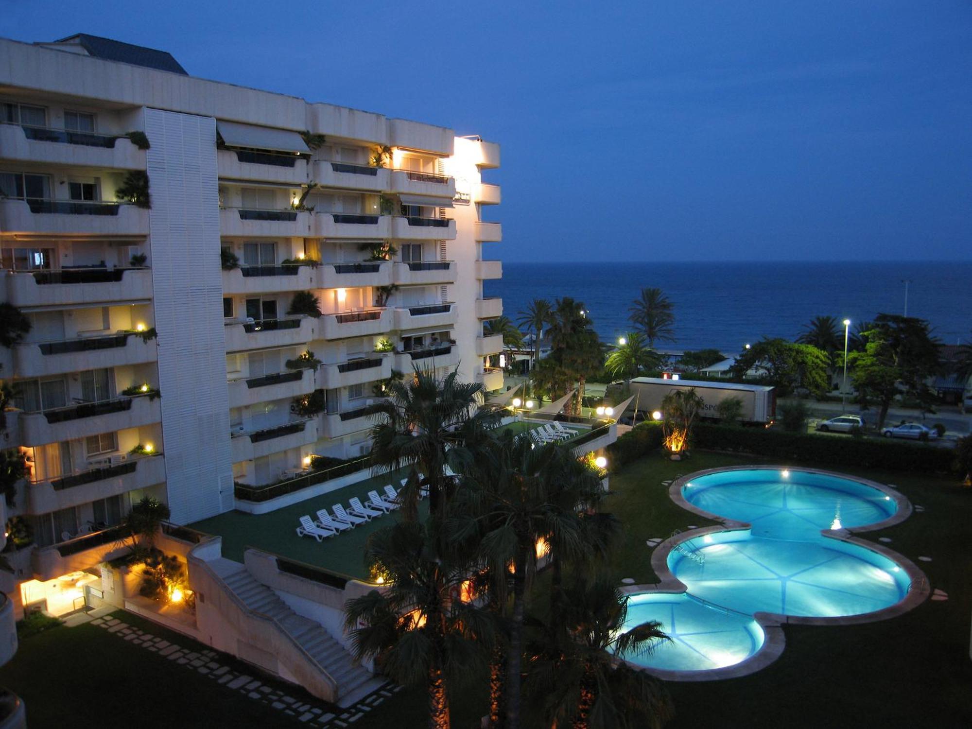 Mediterraneo Sitges Exterior photo